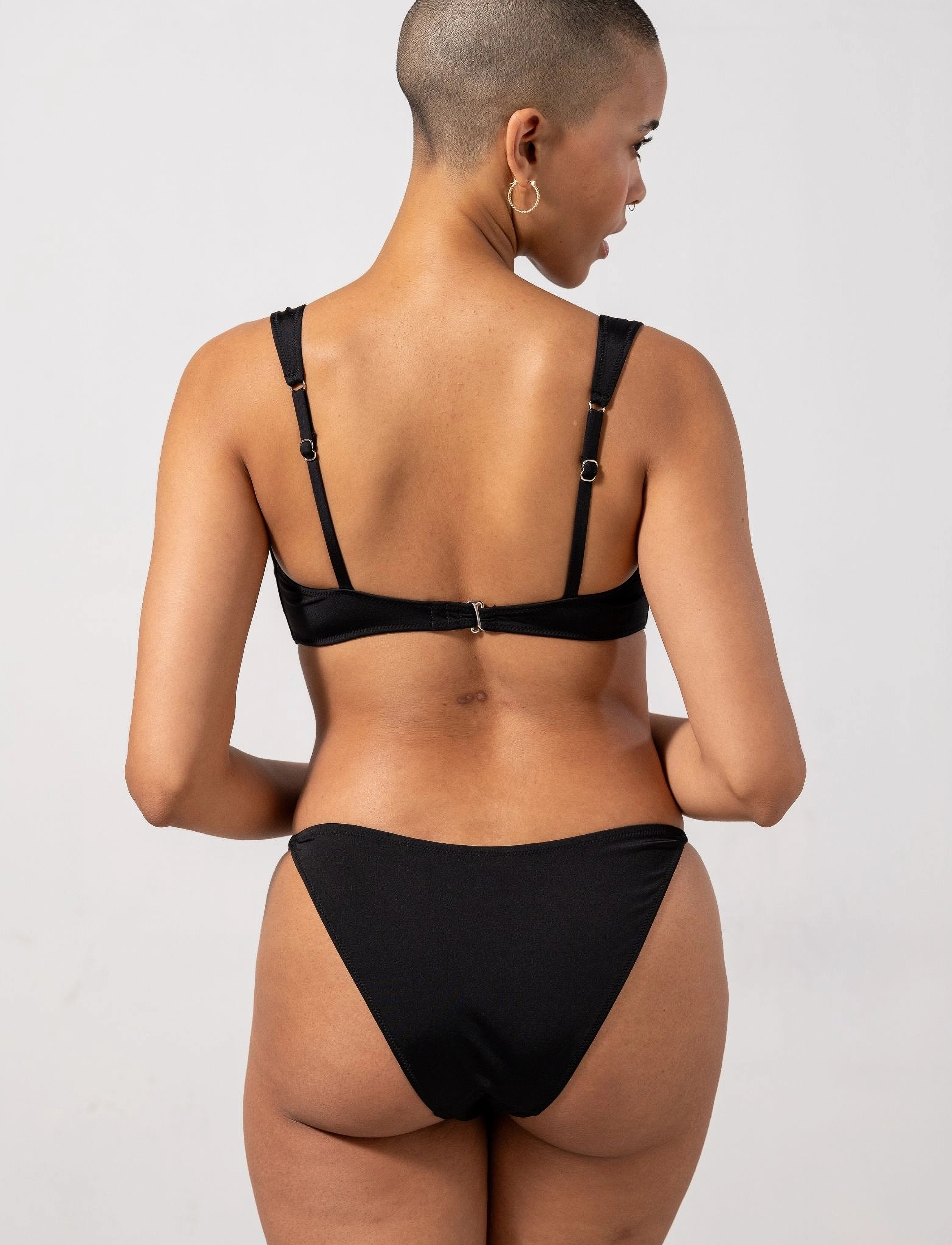 Understatement Underwear - Balconette Bikini Top - bandeau-bikini - black - 3