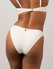 Understatement Underwear - Bikini Briefs - bikiinipüksid - cream - 4
