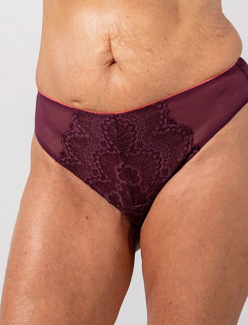 Understatement Underwear - Lace Cheeky - cherry/coral - 2