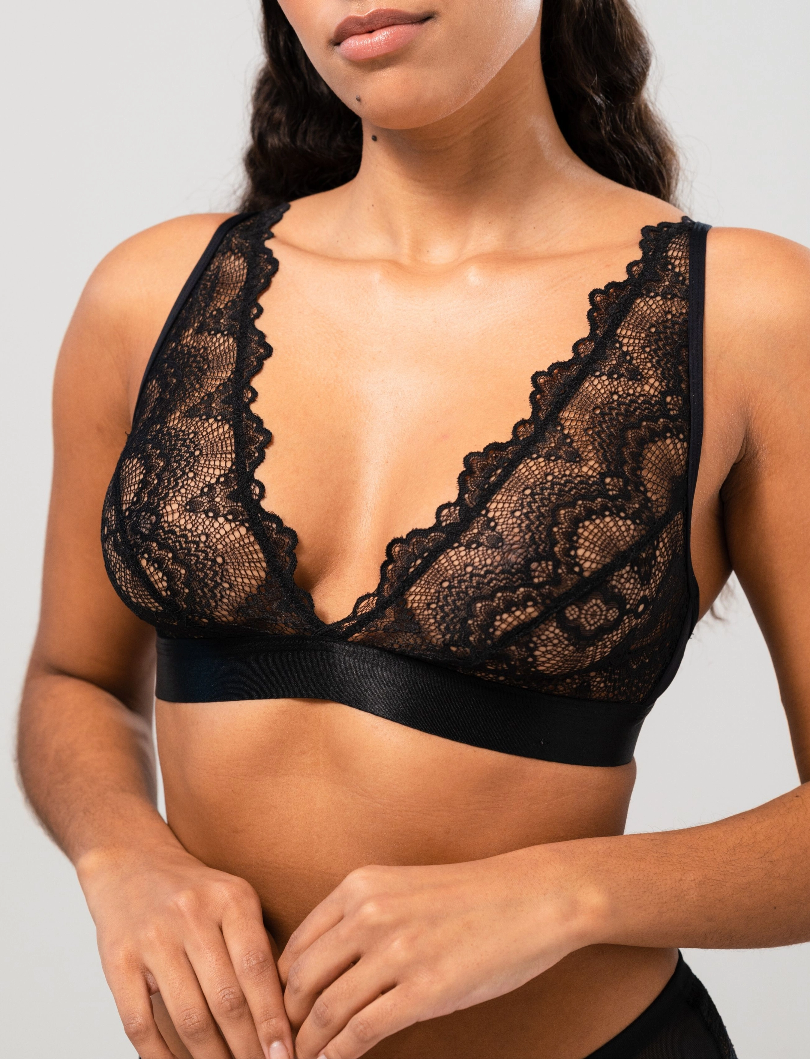 Understatement Underwear Saboteur Plunge Bralette - Understatement Underwear - BLACK / black