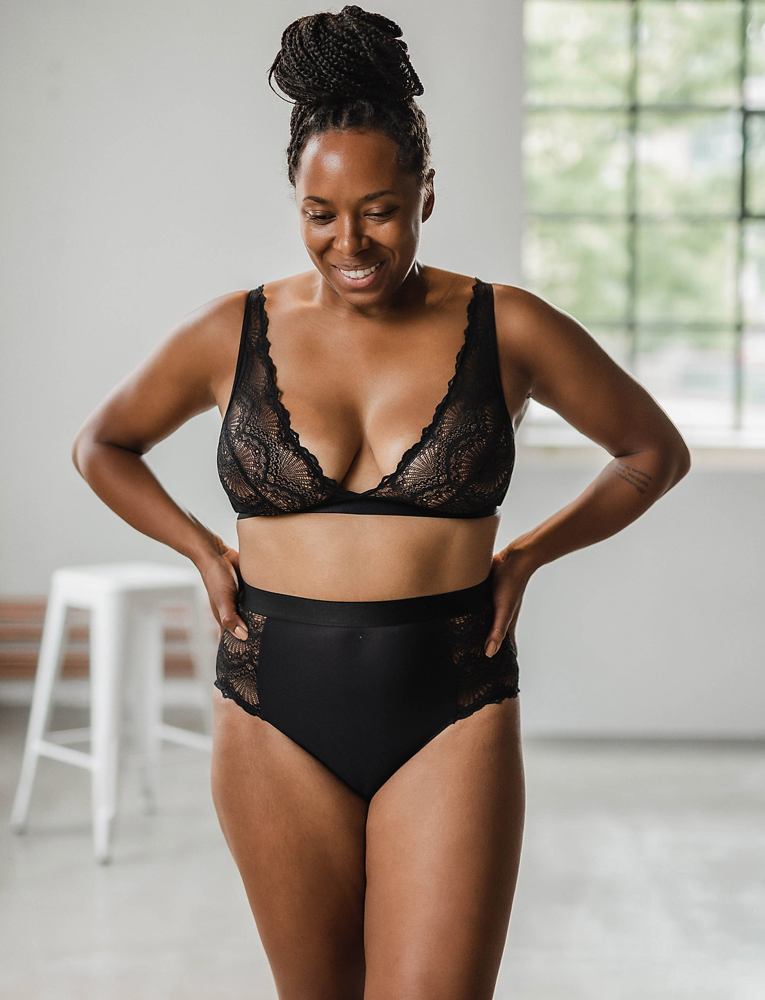 Understatement Underwear - Saboteur Plunge Bralette - plunge bhs - black - 5