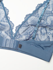 Understatement Underwear - STORMY SKY Plunge Bralette - bralette - faded blue - 6