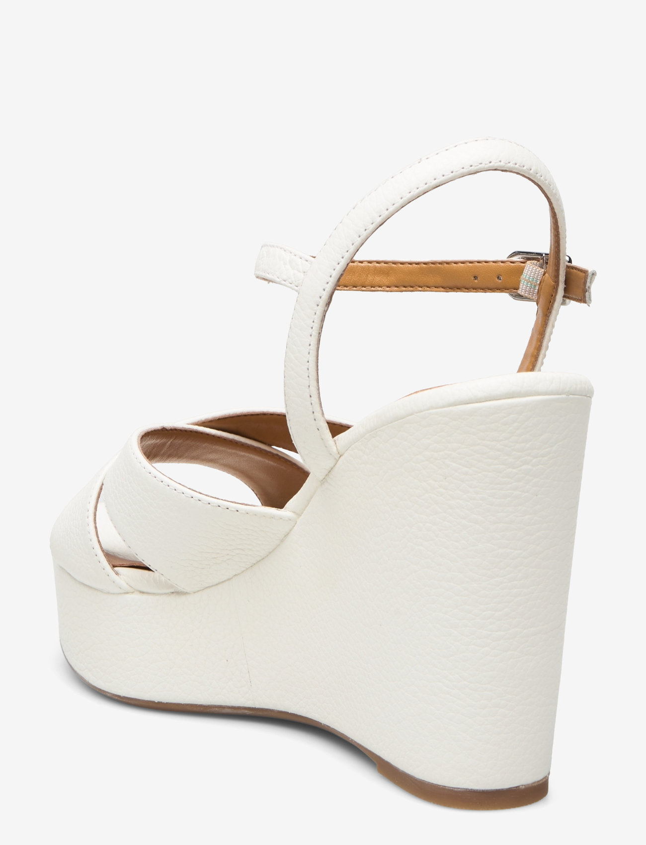 UNISA Meson24mde (White/Vit) 1749 kr