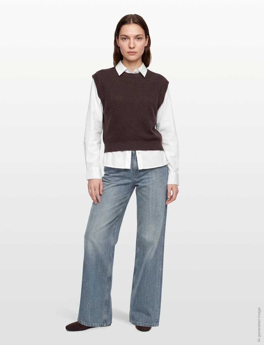 United Colors of Benetton - SLEEVELESS SWEATER - strikveste - brown - 0