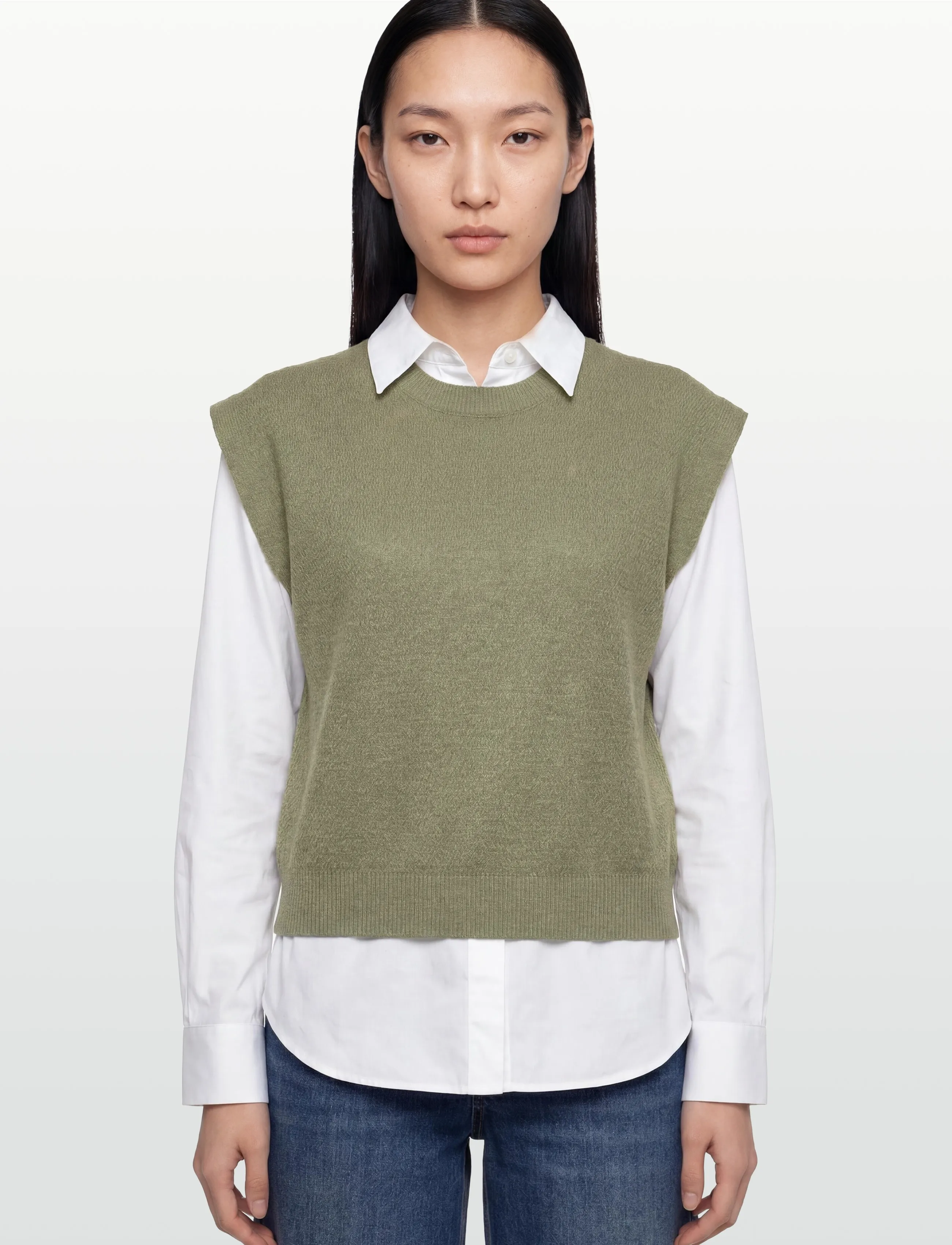 United Colors of Benetton - SLEEVELESS SWEATER - strikveste - green - 3