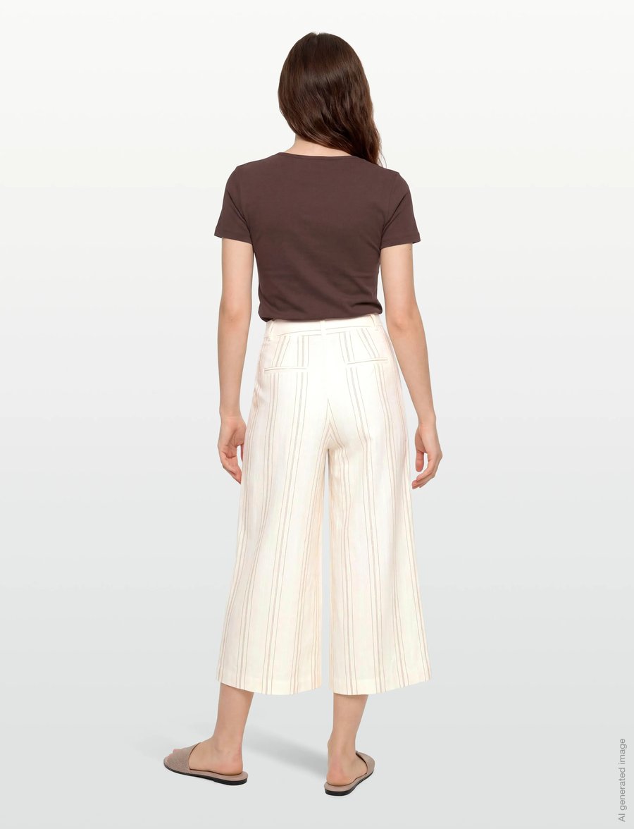 United Colors of Benetton - TROUSERS - culotte püksid - cream - 4