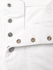 United Colors of Benetton - SHORTS - denim shorts - optical white - 3
