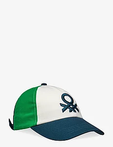 CAP WITH VISOR, United Colors of Benetton