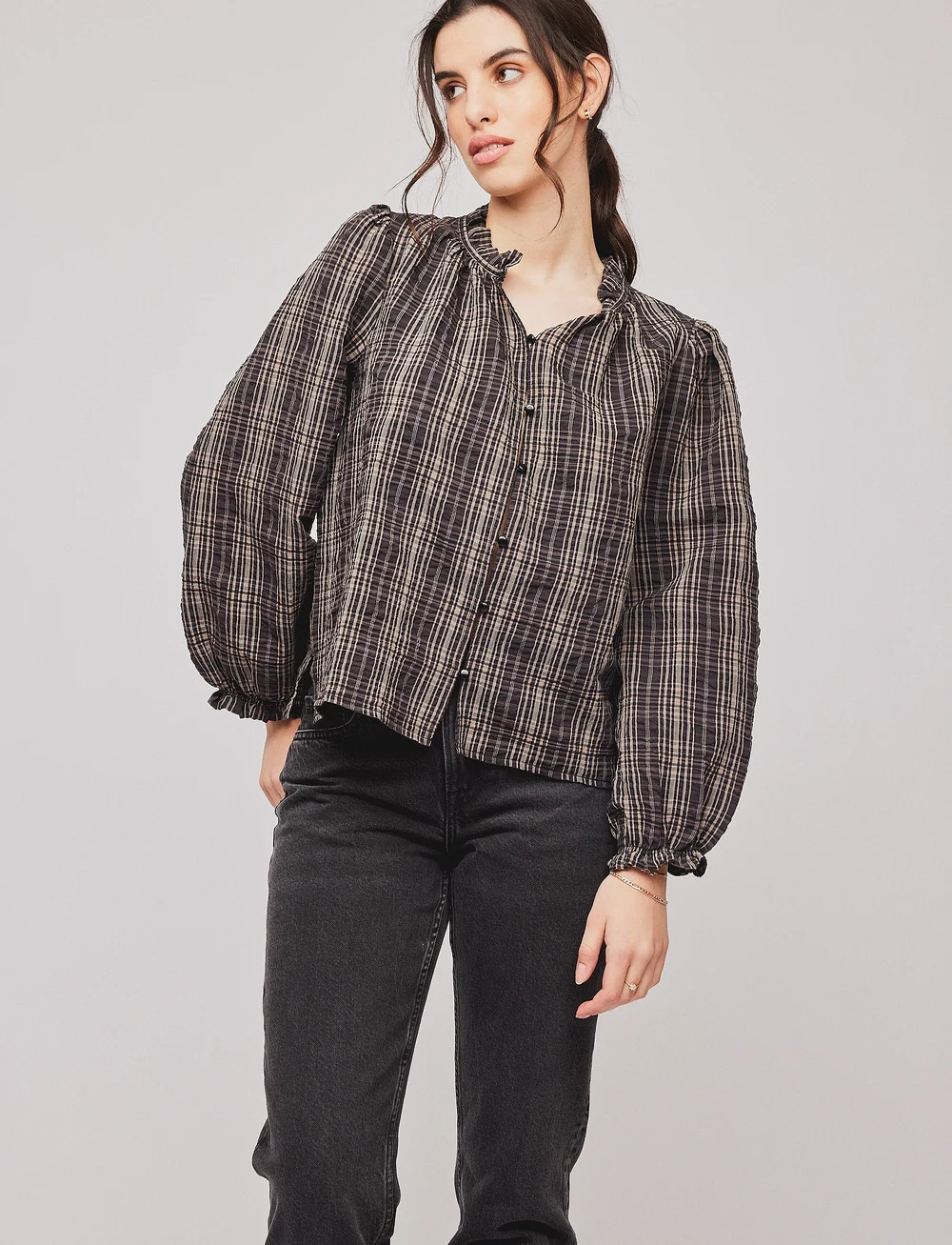 Once Untold - Highline Button Blouse - pikkade varrukatega pluusid - black/sand - 0
