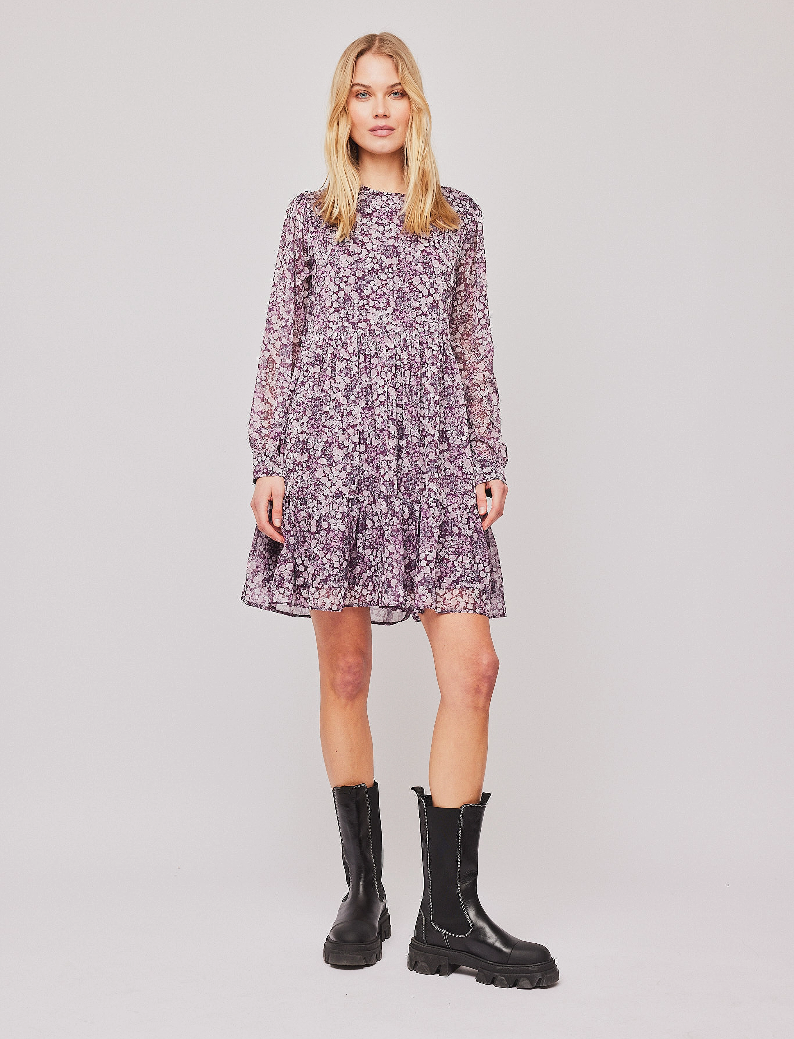 Once Untold Blossom Mini Dress - Kleider - BORDEAUX FLOWER / purple