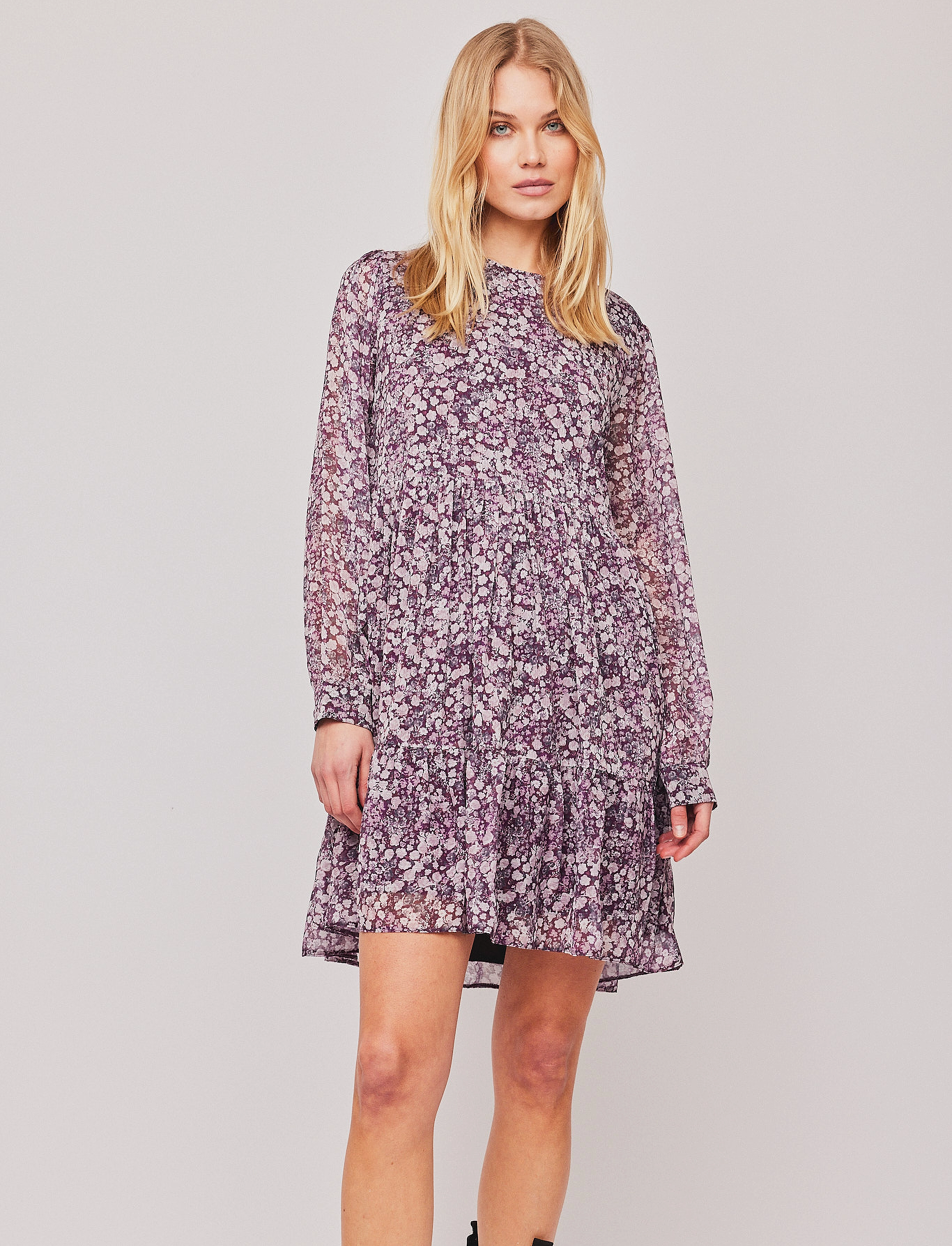 Once Untold - Blossom Mini Dress - sommerkjoler - bordeaux flower - 2