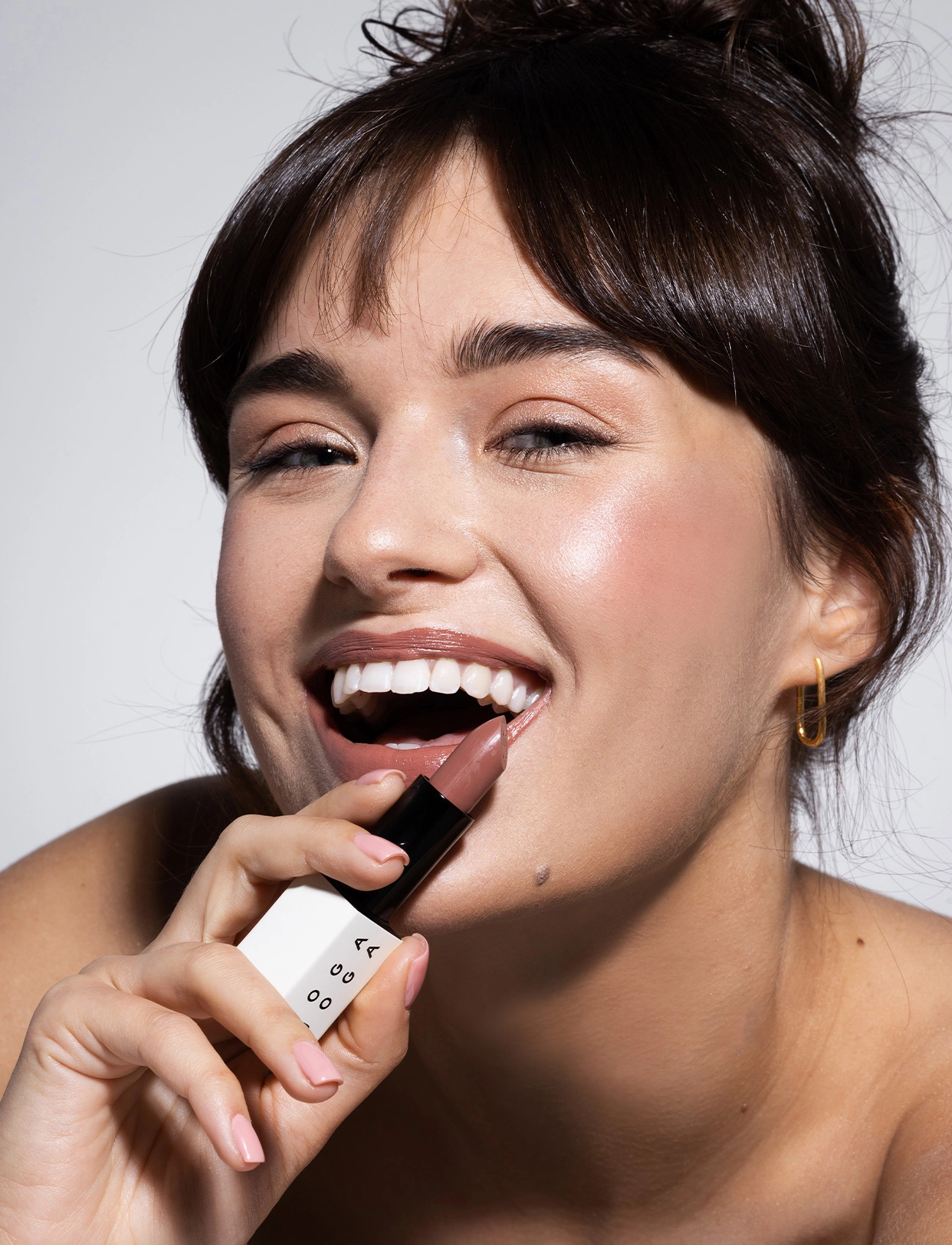 Nourishing Sheer Natural Lipstick 5