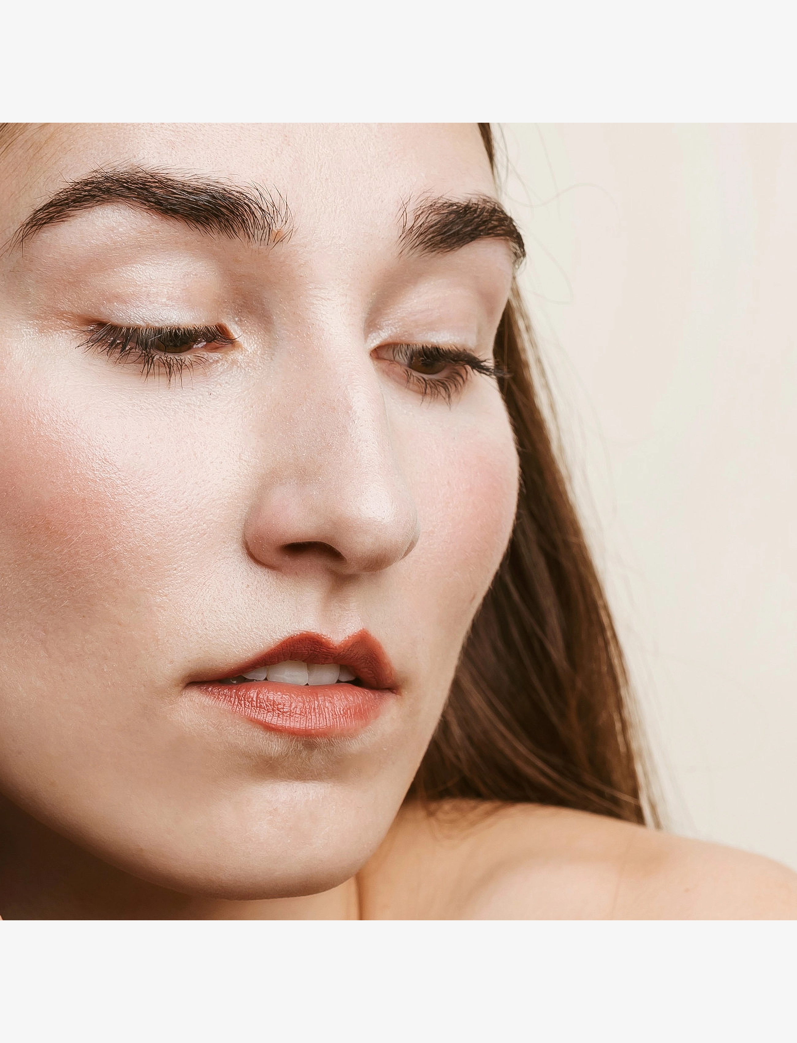Uoga Uoga - Uoga Uoga Creamy Stick Concealer Special Agent - bliv klar til date night - 3 - 1