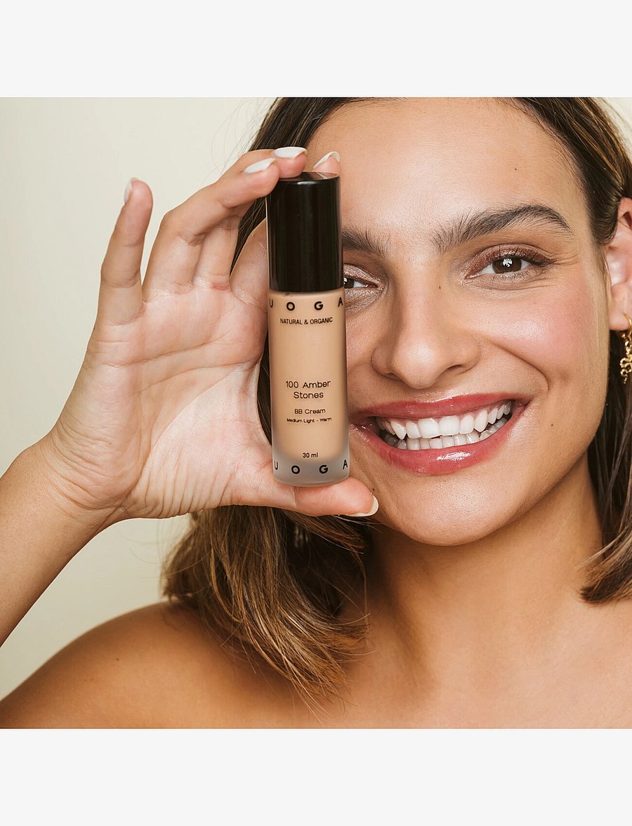Uoga Uoga - Uoga Uoga BB Cream - moisturising tinted cream with amber - bliv klar til date night - 100 amber stones 30ml - 1
