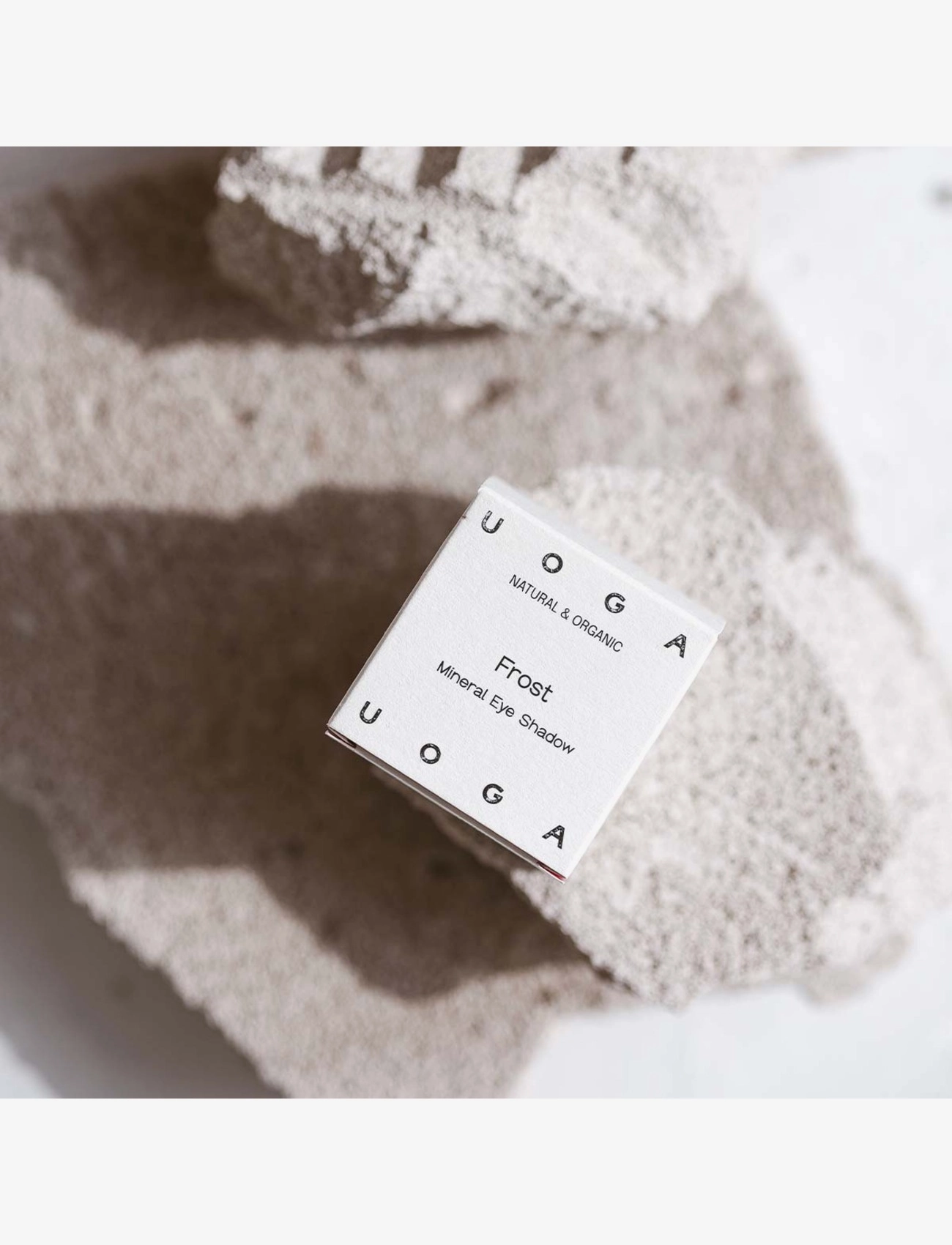 Uoga Uoga - Uoga Uoga Mineral Eye Shadow with amber - bliv klar til date night - frost - 4