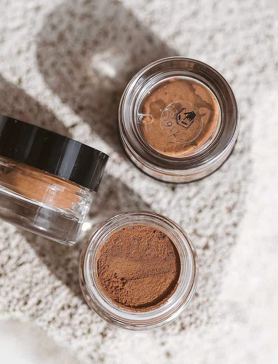 Uoga Uoga - Uoga Uoga Mineral Eye Shadow with amber - redo för date night - fluffy wombat - 3