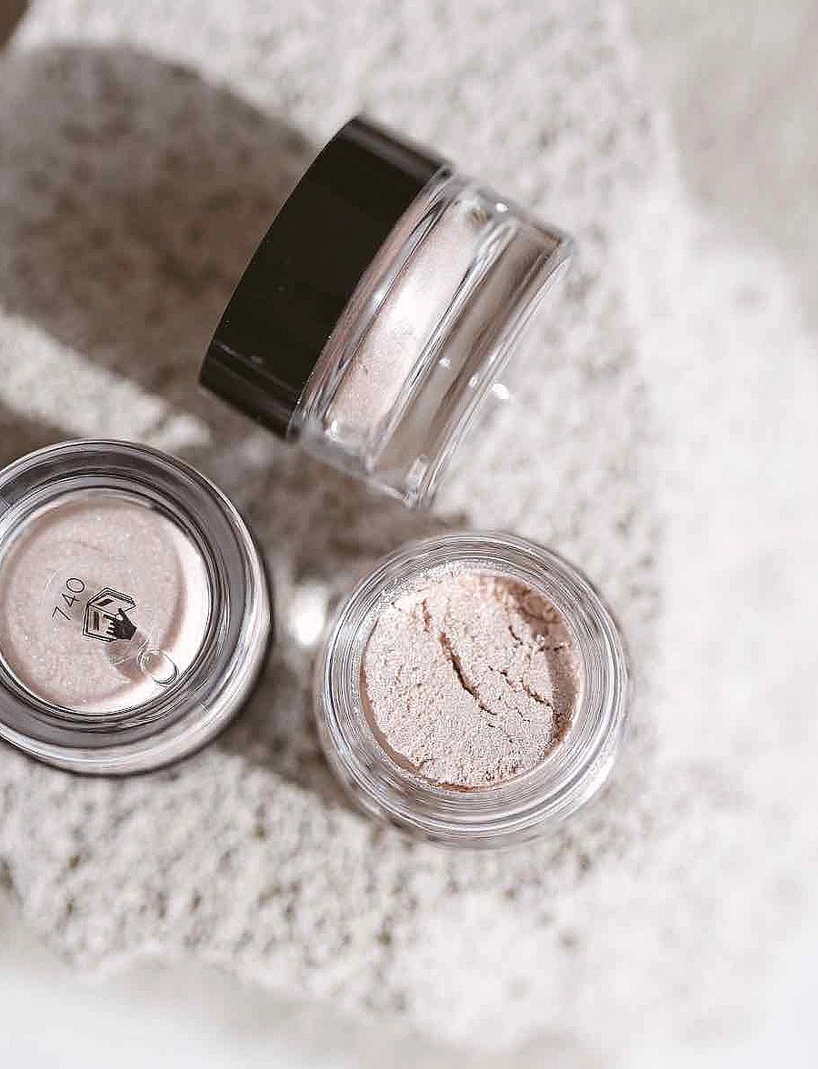 Uoga Uoga - Uoga Uoga Mineral Eye Shadow wiht amber - bliv klar til date night - star box - 3