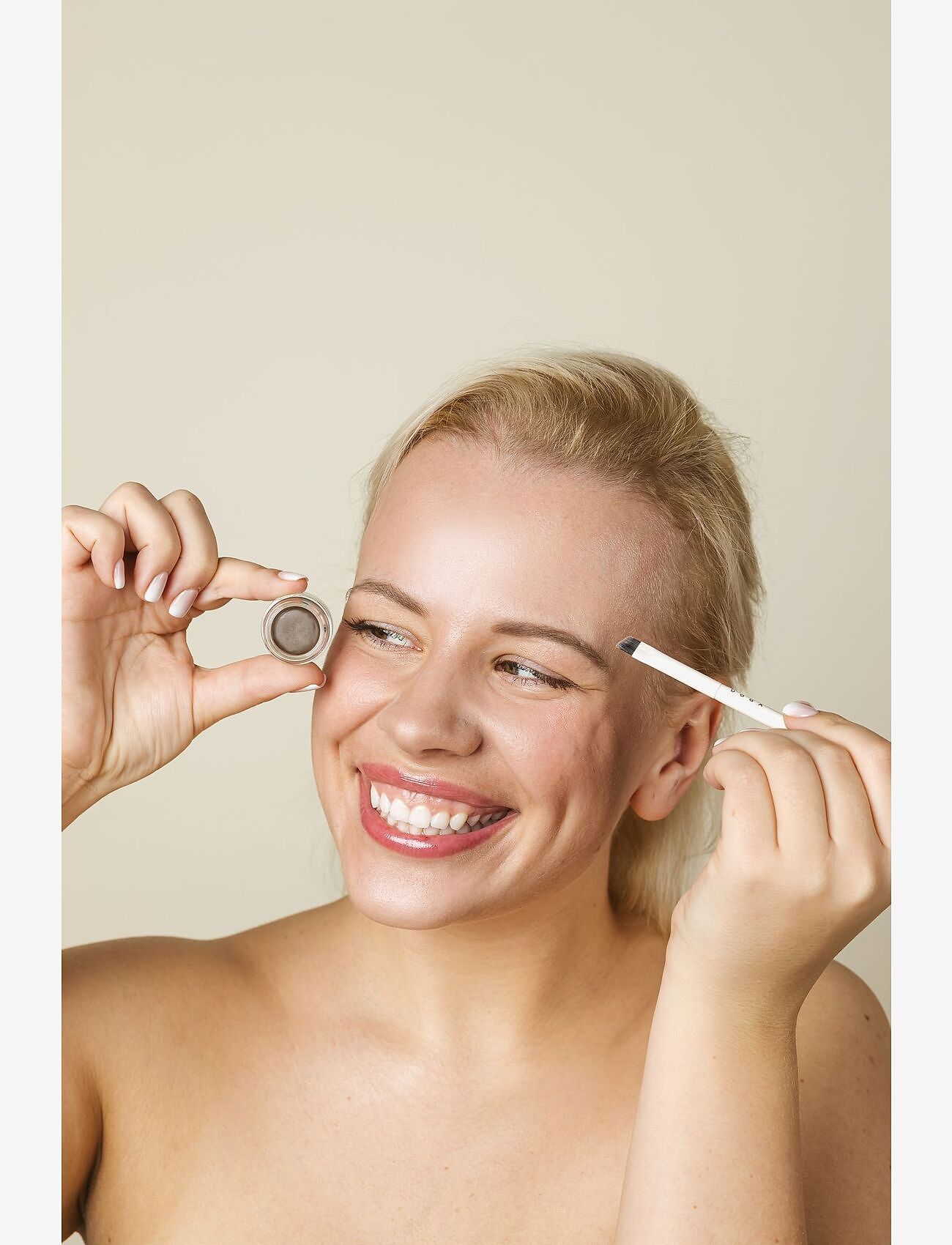Uoga Uoga - Uoga Uoga Eyebrow Duo Brush - makeup - clear - 1