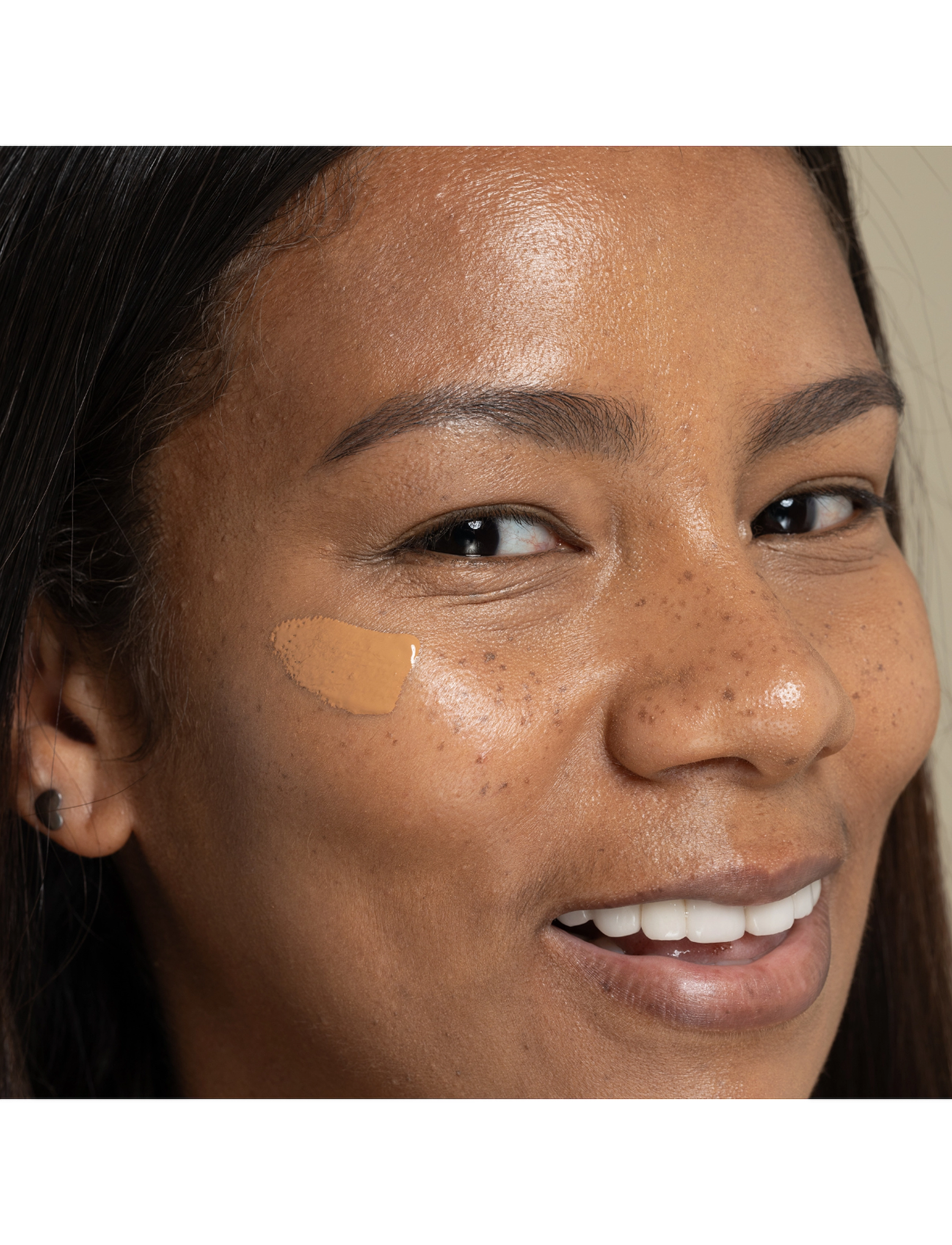 Uoga Uoga Uoga Uoga Liquid Mineral Concealer Invisible Hero, 5 ml, Ansigt > Concealer, Dame