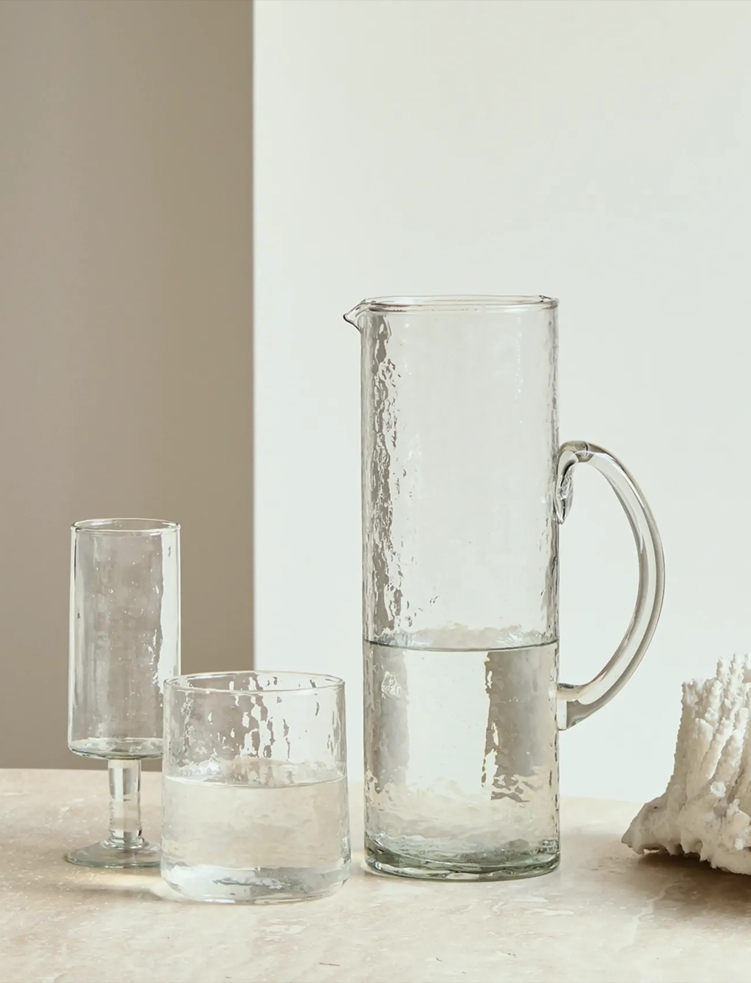 Urban Nature Culture Urban Nature Culture Tumbler Hammered Transparent, Ø 8.5 cm, Nude, Glas > Drikkeglas, Unisex