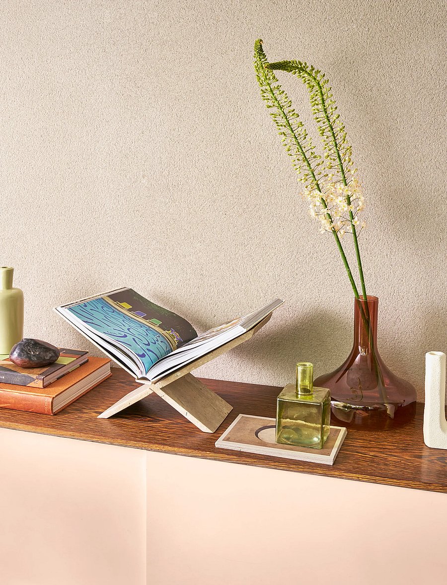 Urban Nature Culture - Urban Nature Culture bookbed Travertine - zeitschriftenhalter - natural - 0