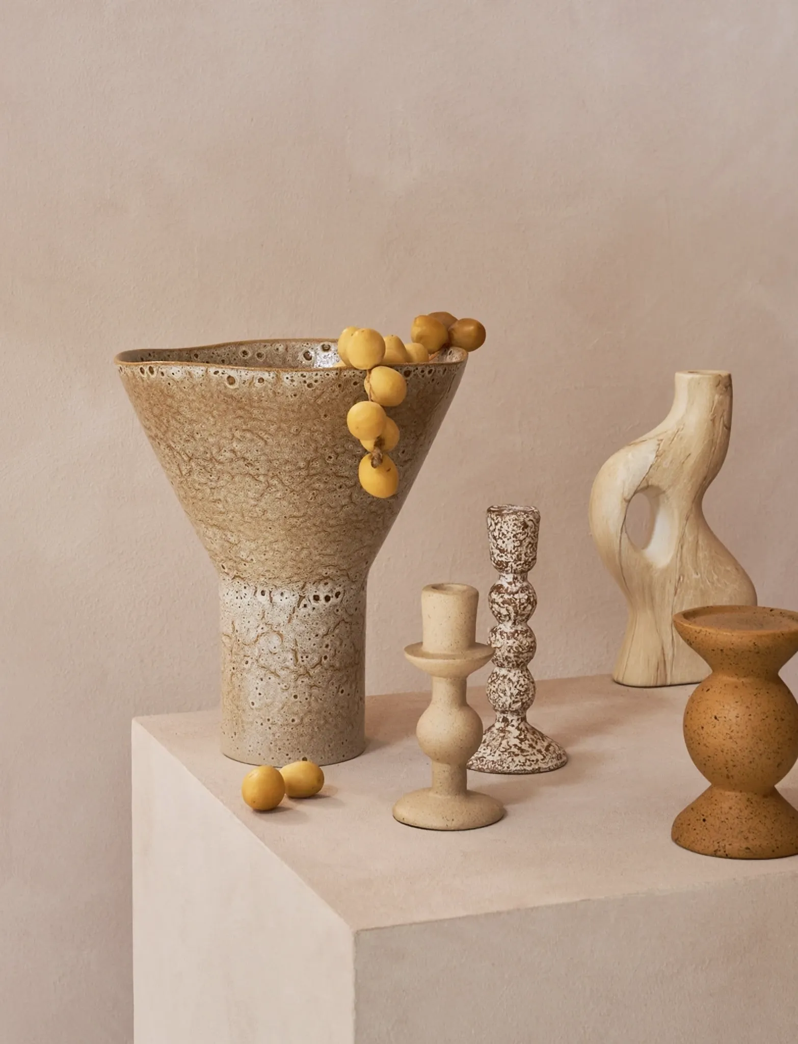 Urban Nature Culture Urban Nature Culture Candle Holder Sisi B, Ø 6.7 cm, Beige, Candle & Tealight Holders > Candle Holders, Unisex
