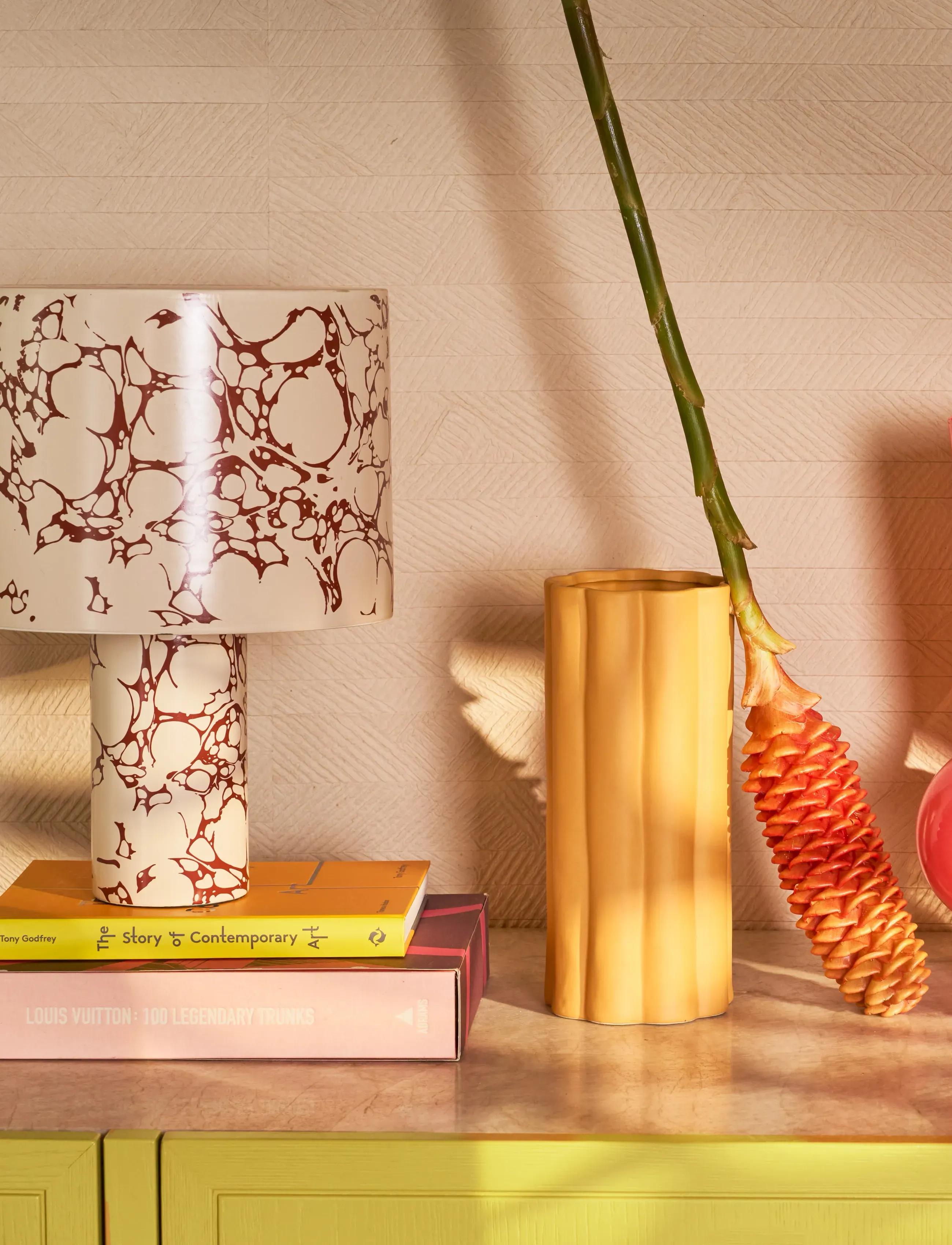 Urban Nature Culture Table Lamp Fluido, Ø 28 cm, Lamps, Braun - Homeware