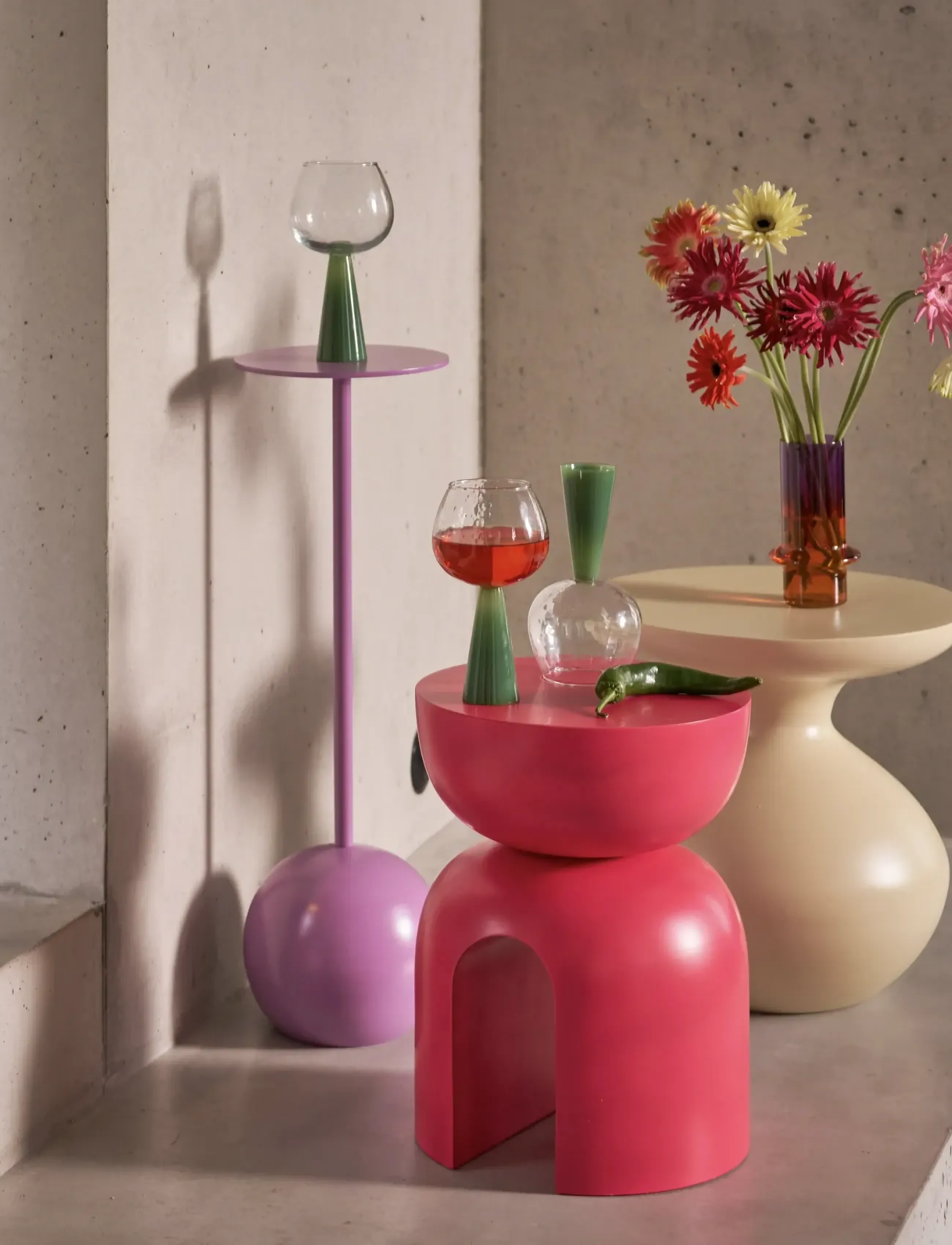 Urban Nature Culture Side Table Tummy, Sea Mist, Ø 38 cm, Tables, Creme - Tables & Small Homeware