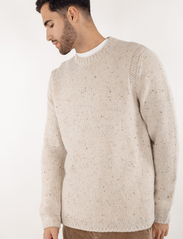 Urban Pioneers - Mozart Sweater - megztinis su apvalios formos apykakle - chalk - 2