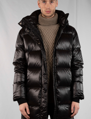 Urban Pioneers - Sidney Parka - winter jackets - black - 2