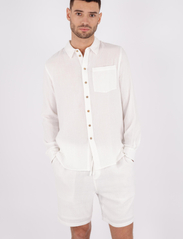 Urban Pioneers - Clive Shirt - basic shirts - white - 2