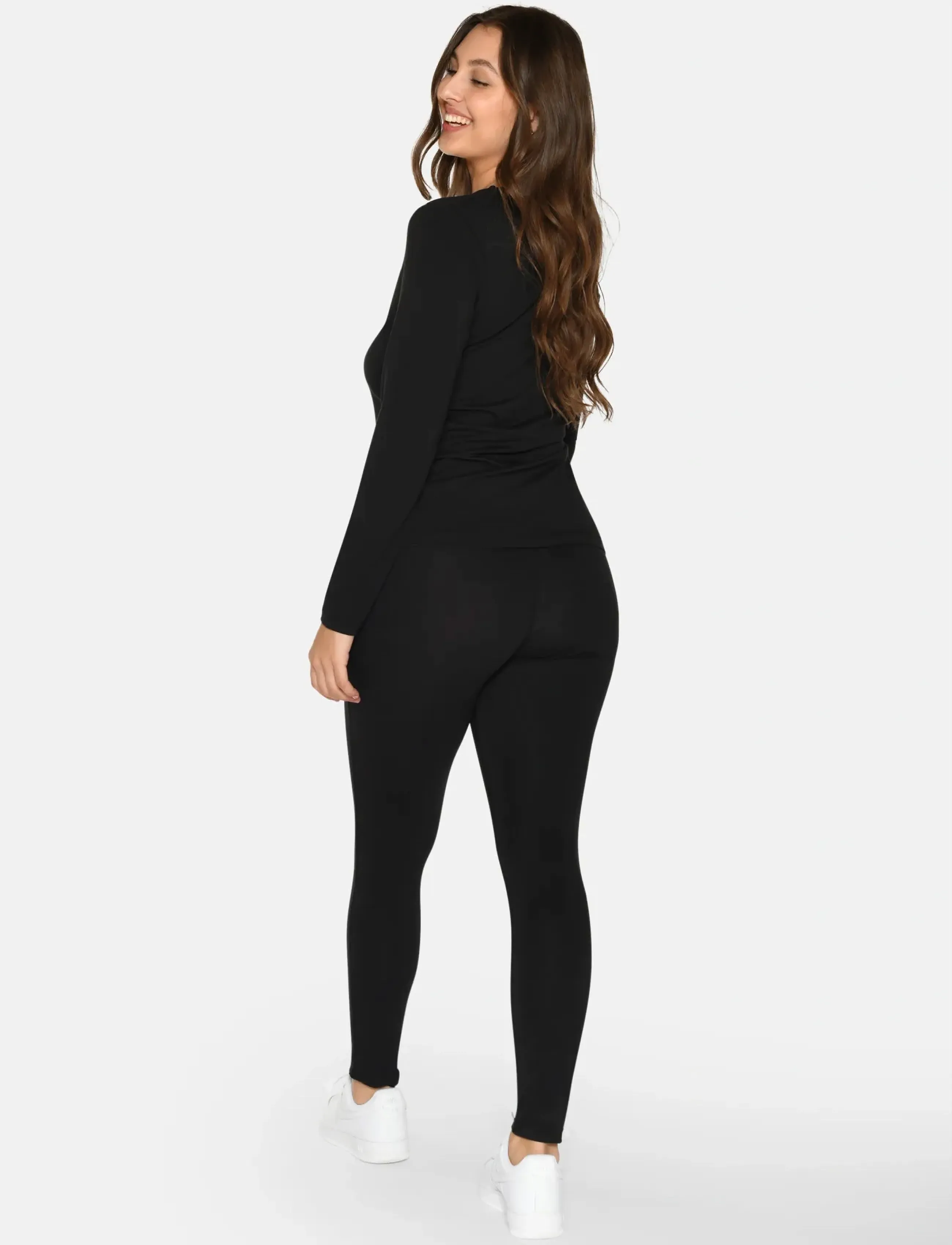 URBAN QUEST - Women Bamboo L/S T-shirt Slim Fit - langærmede toppe - black - 3