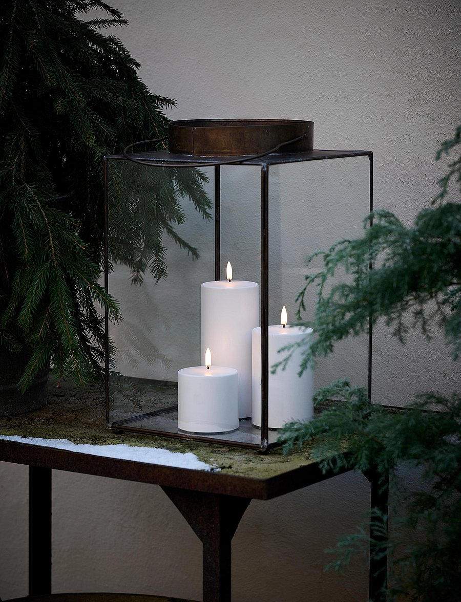 UYUNI Lighting - Outdoor LED Candle - laternad - nordic white - 0