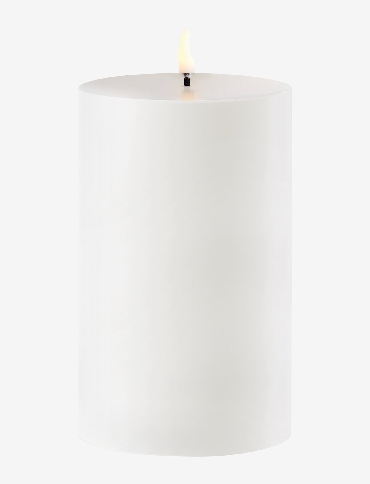 UYUNI Lighting - Outdoor LED pillar candle, White, 8,4x15 cm - pöytäkynttilät - white - 0
