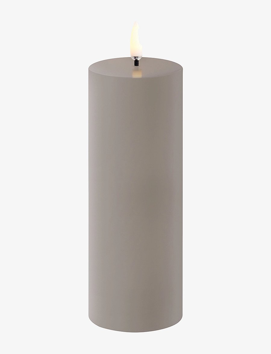 UYUNI Lighting - LED pillar candle - sand - 1