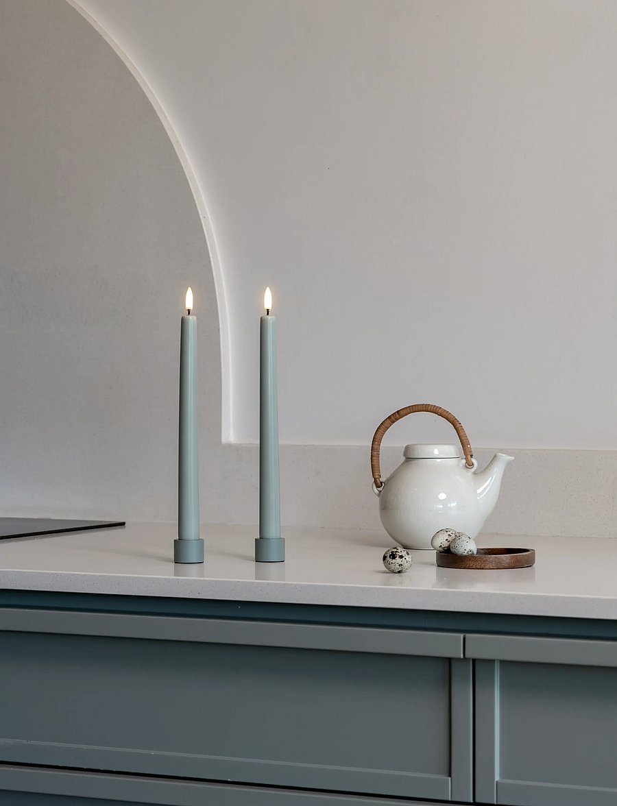 UYUNI Lighting - LED taper candle, Dusty green, Smooth, 2-pack, 2,3x25 cm - led kerzen - dusty green - 0