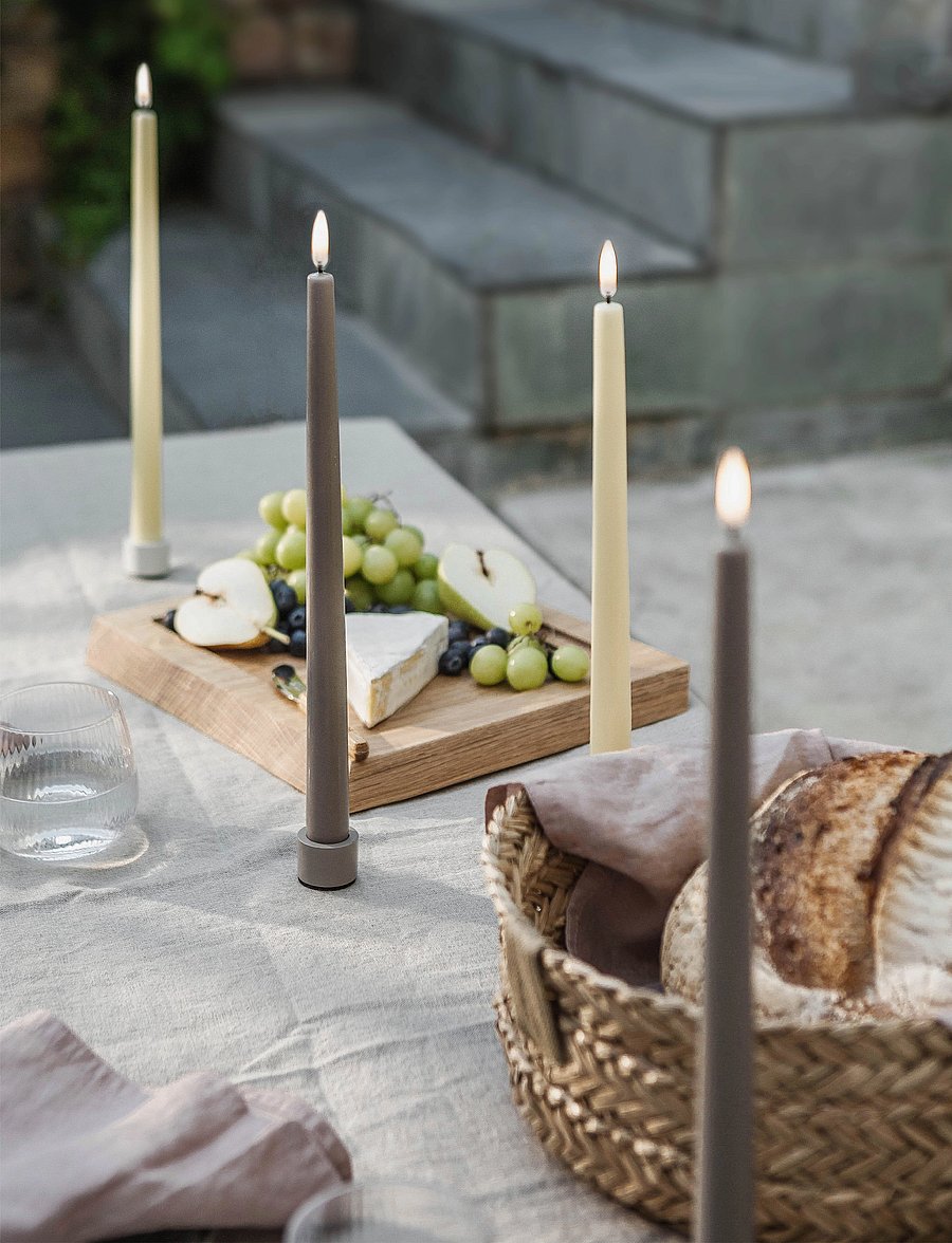 UYUNI Lighting - LED slim taper candle - sandstone - 0