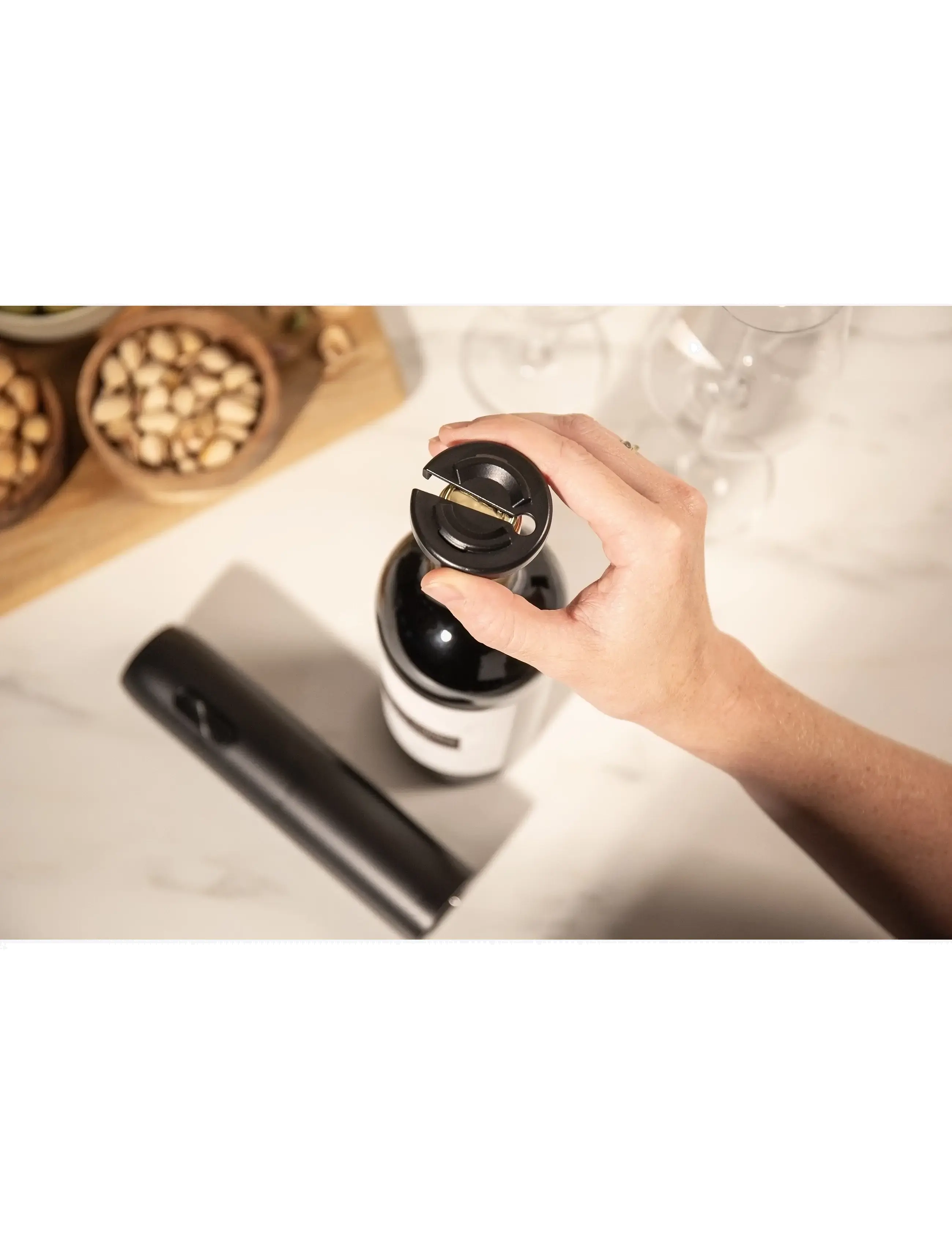 Vacuvin - Electric Wine Opener Vacuvin® - butelių atidarytuvai ir vyno butelių kamščiai - svart - 2