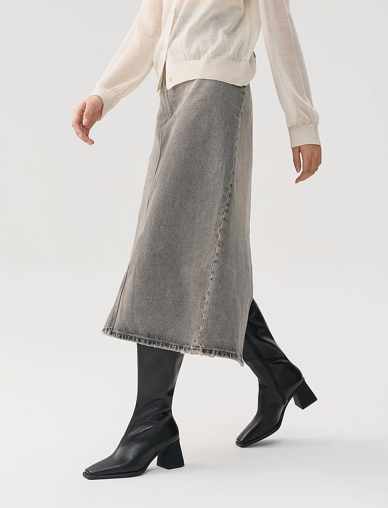 VAGABOND Hedda (VGA5002-101) Long boots1