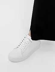 VAGABOND - ZOE - niedrige sneakers - white - 5