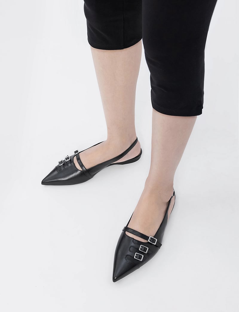 VAGABOND - HERMINE - platta slingbacks - black - 0
