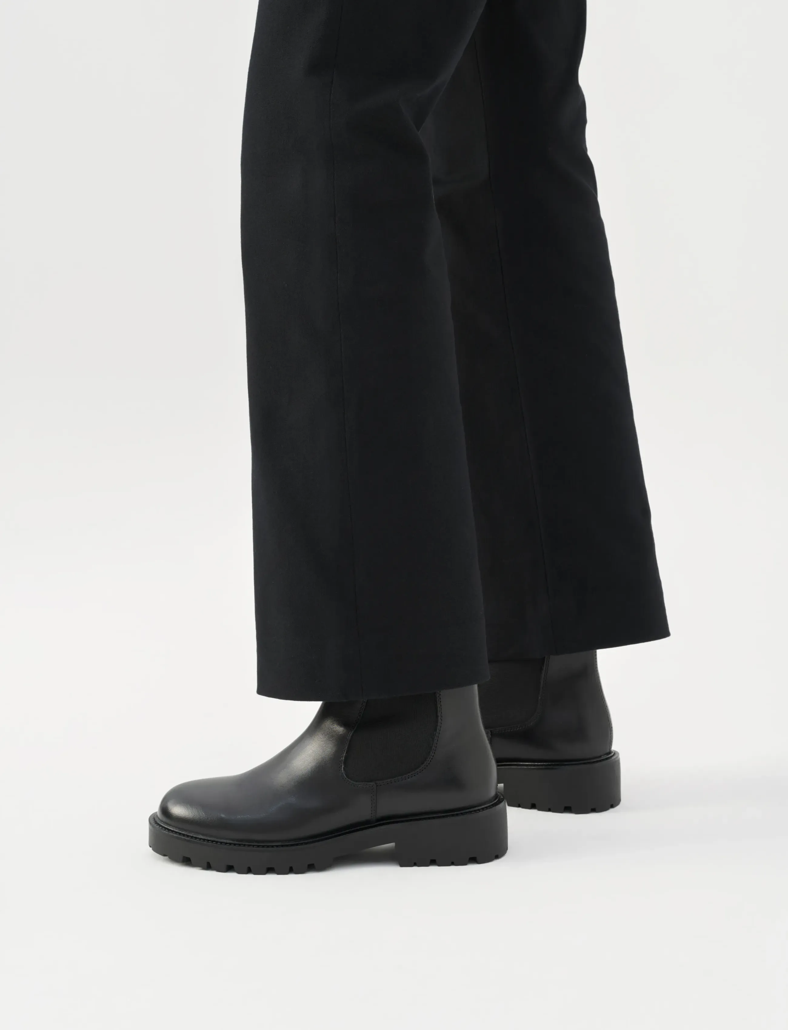 VAGABOND - KENOVA - chelsea-saapad - black - 0