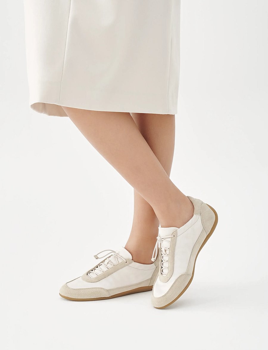 VAGABOND - HOLLIE - madala säärega tossud - off white - 0