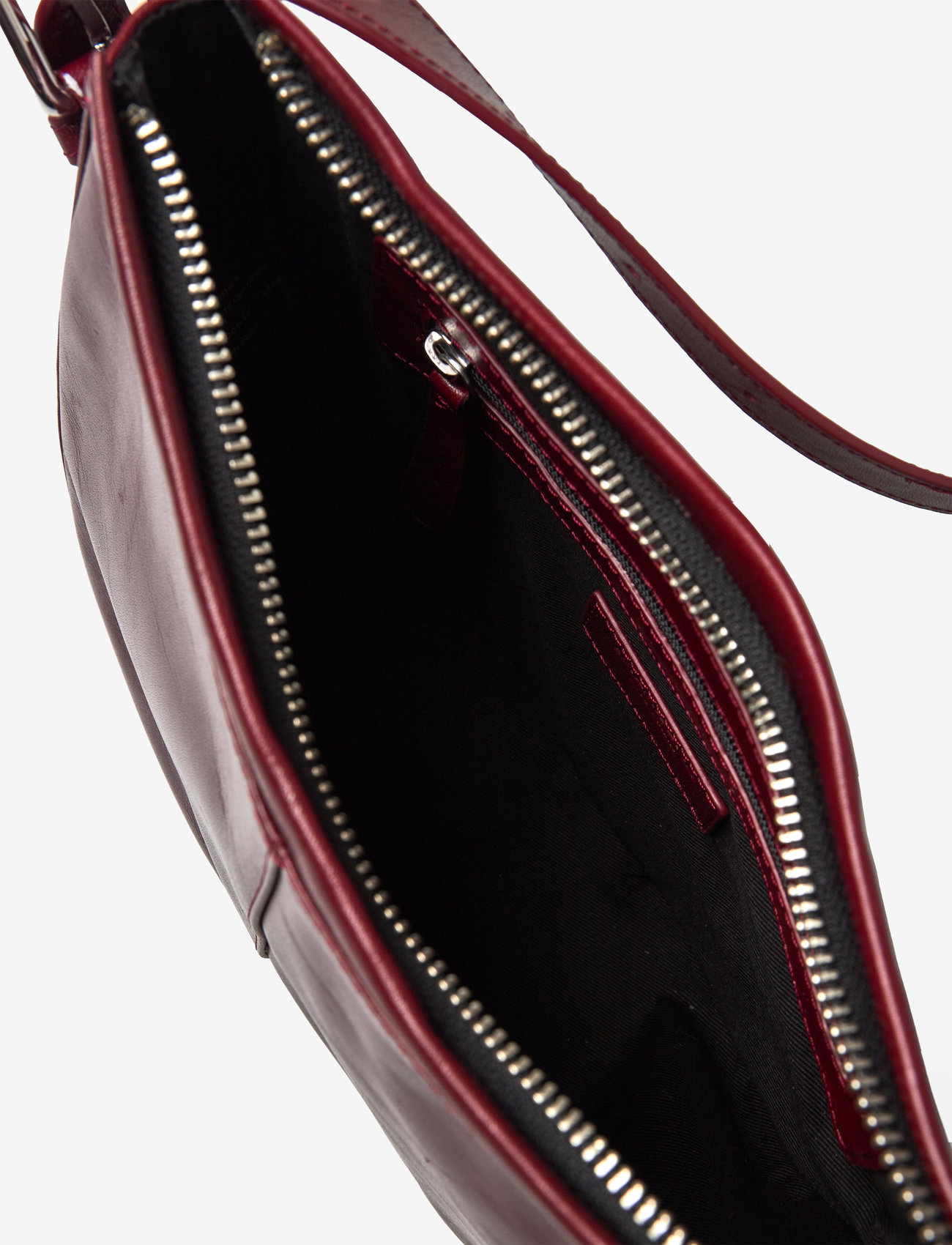 VAGABOND - MINOH - dark red - 4
