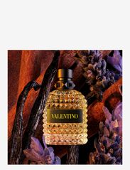 Valentino Fragrance - Uomo Born in Roma Yellow Dream Eau de Toilette - eau de parfum - clear - 6