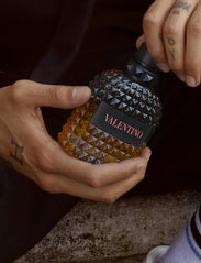 Valentino Fragrance - UOMO BORN IN ROMA CORAL FANTASY Eau de Toilette - eau de parfum - clear - 9