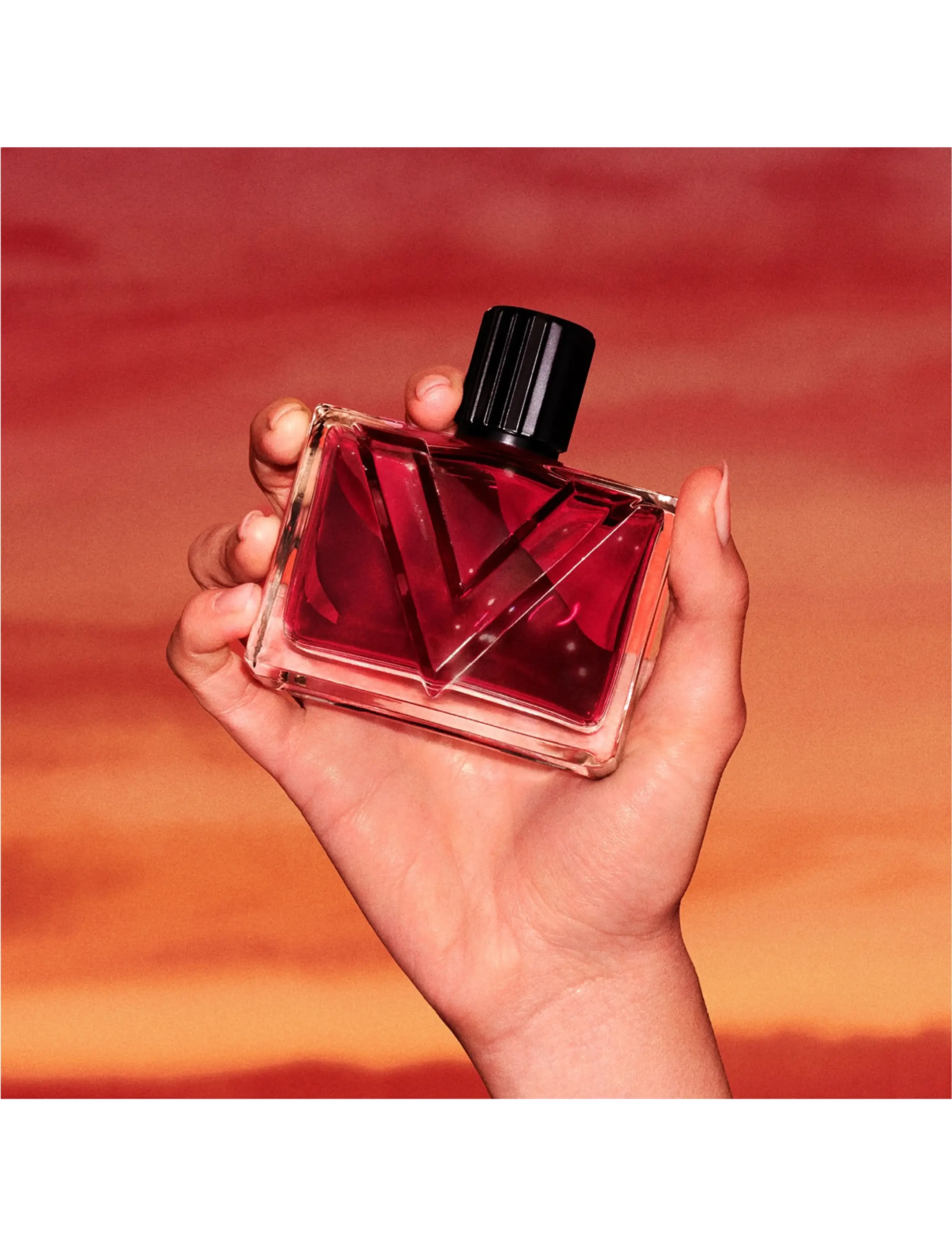 Valentino Fragrance - VAL New fem 26 EDP - redo för date night - clear - 3