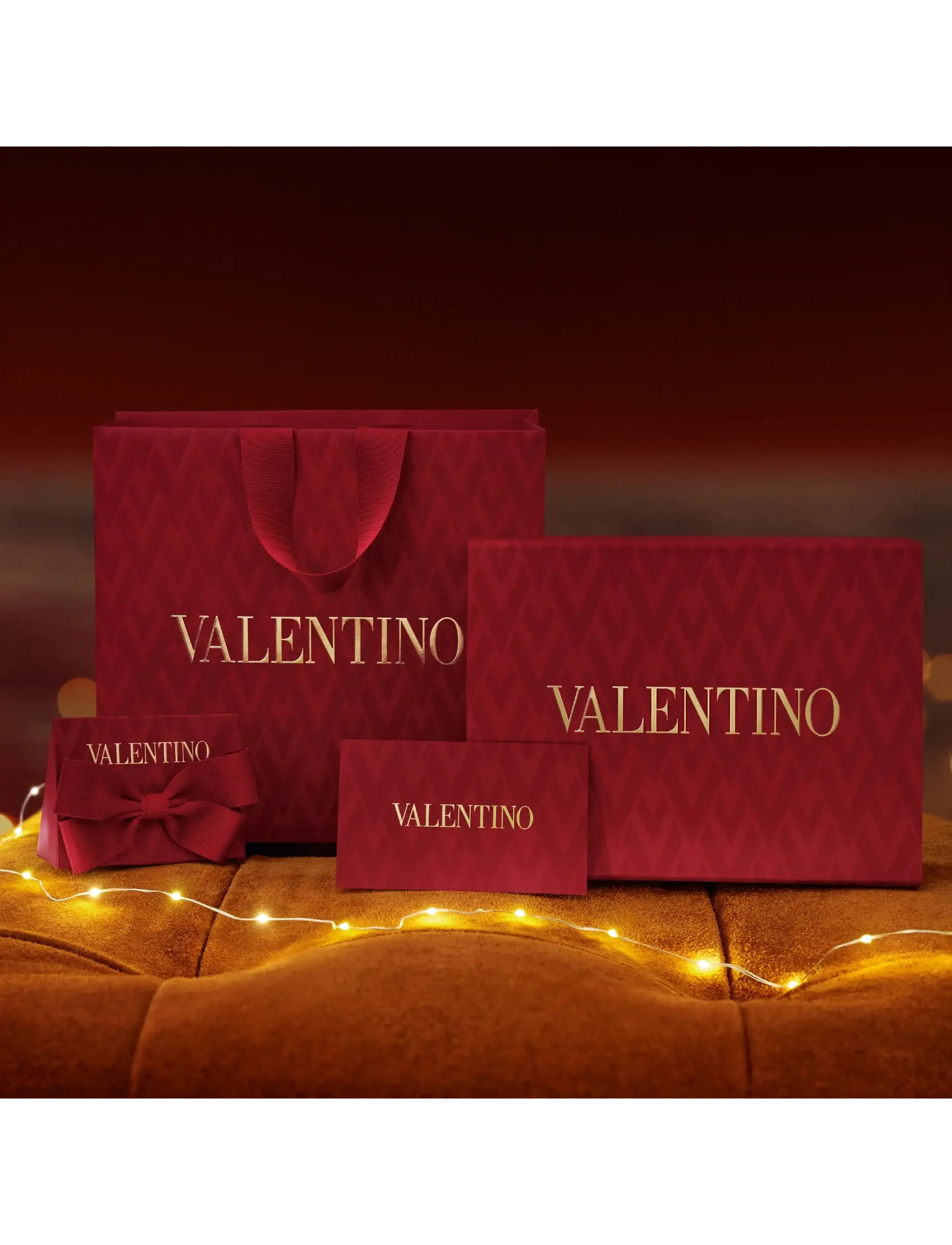 Valentino Fragrance - Valentino Born in Roma Uomo Intense, Holiday Gift Set, 50ml + 10ml - gåvoset - clear - 2