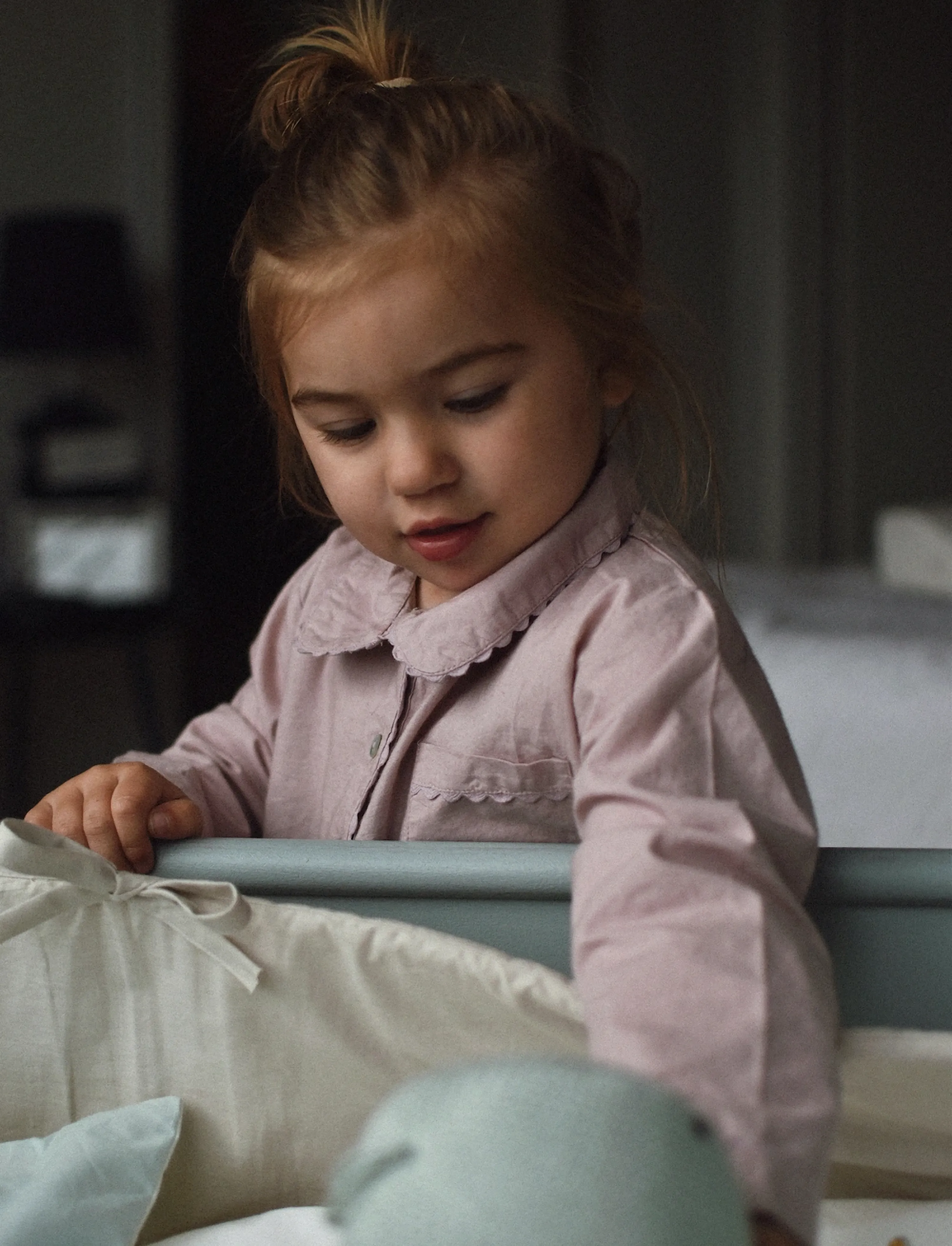 Vanilla Copenhagen Sengerand Til Vugge Oyster Grey, 25X 260 cm, Sleep Time, Creme - Bed Accessories, Kinder