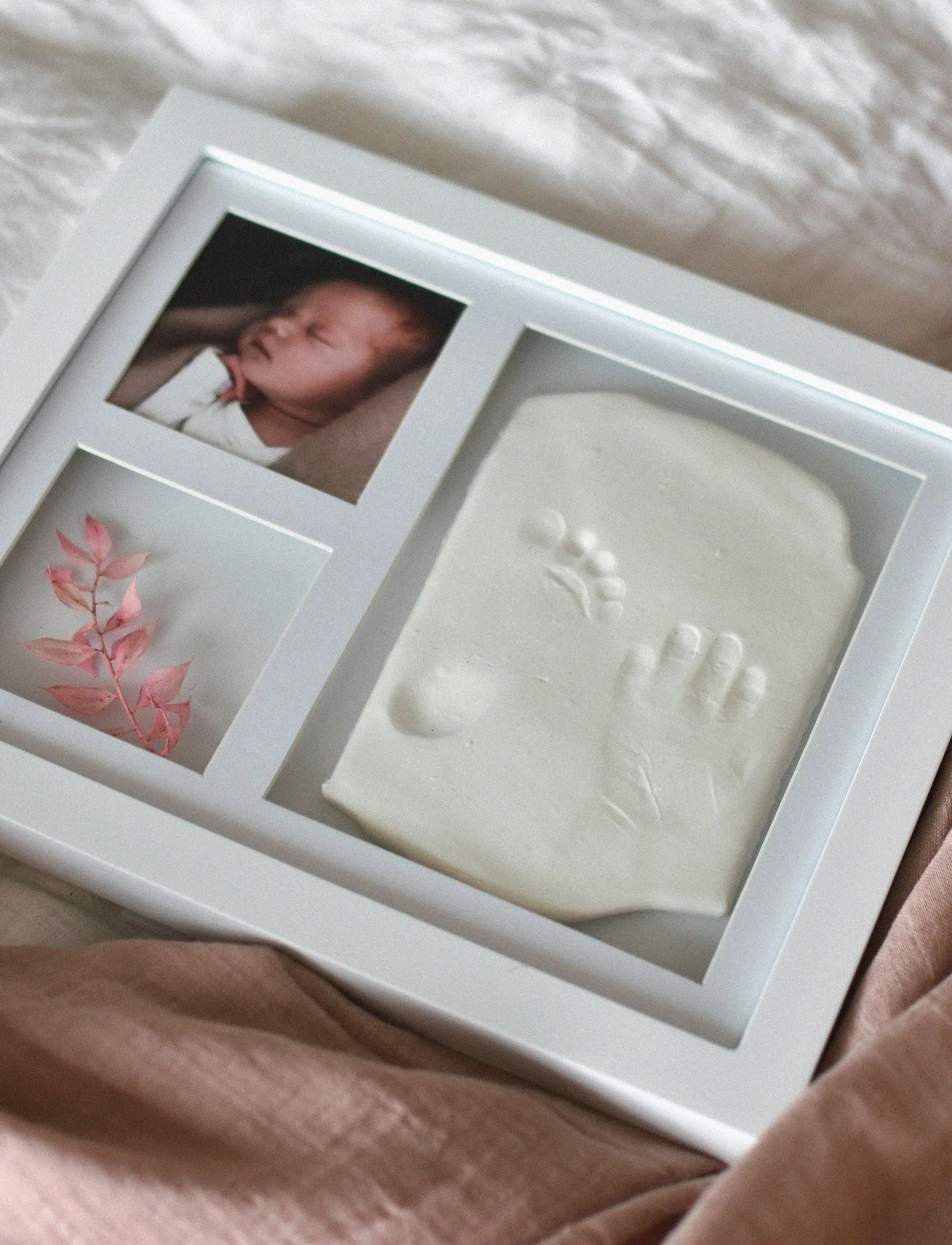 Vanilla Copenhagen Hand & Foot Print - Frame - Medium - Club Days - WHITE / white